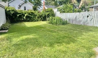 1090 Lakeview Street St, Waterford, MI 48328