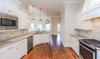 430 Emerald Trl, Brandon, MS 39047