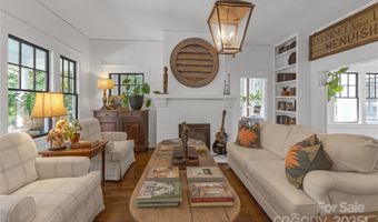 1519 The Plz, Charlotte, NC 28205