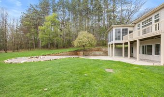 9200 Bailey Dr NE, Ada, MI 49301