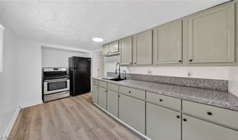 511 Brown St, Akron, OH 44311