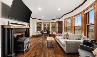 544 Main St, Acushnet, MA 02743