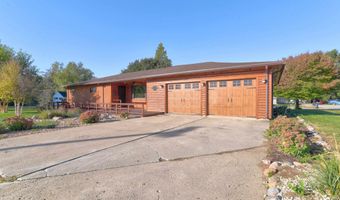 201 4th St, Armstrong, IA 50514