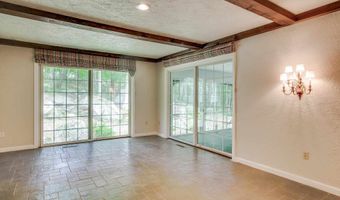 27 Buttonwood Rd, Bedford, NH 03110
