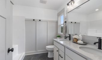 8284 Kettle Oak Dr, Alto, MI 49302