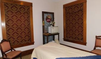 301 E Market St, Salem, IN 47167