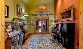 32220 Tamarack Dr, Bigfork, MT 59911