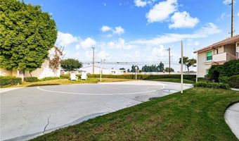 2625 W Cameron Ct, Anaheim, CA 92801