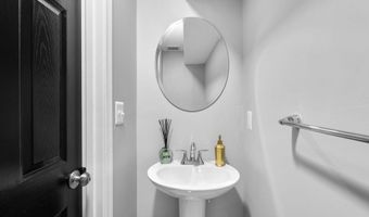10106 GAYLEWINDS Ct, Bowie, MD 20721