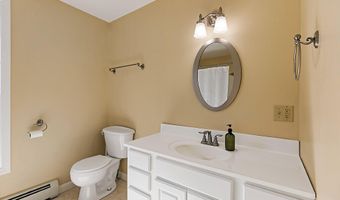 40 Guptill Rd, Belgrade, ME 04917