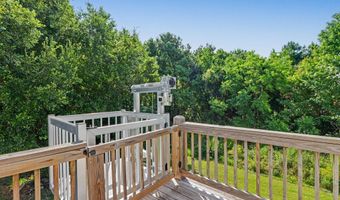 5114 Oak St, Bay St. Louis, MS 39520