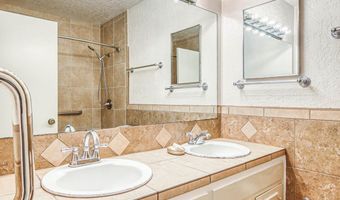 10700 LAKEWOOD Ave, El Paso, TX 79935