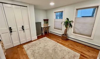 54 Isabelle Dr, Narragansett, RI 02882