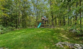 151 Old Jenckes Hill Rd, Lincoln, RI 02865