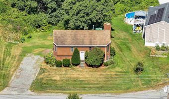 5 River St, Newmarket, NH 03857