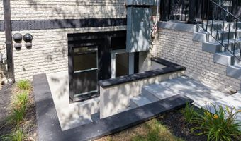 2524 41ST St NW 2, Washington, DC 20007