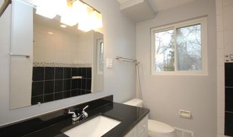 1901 N QUEBEC St N Upper Unit, Arlington, VA 22207