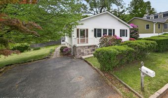 16 Oneida Ave, Atlantic Highlands, NJ 07716