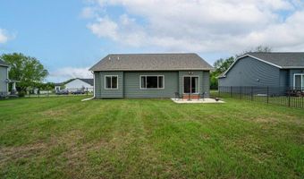 1604 St Andrews Dr, Altoona, WI 54720