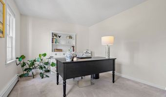 7 Woodfield Rd, Acton, MA 01720
