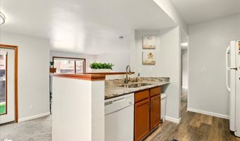 9740 Vanguard Dr #32, Anchorage, AK 99507