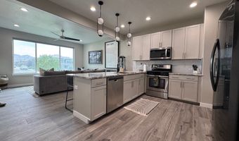 15456 S NAVY Trl W, Bluffdale, UT 84065