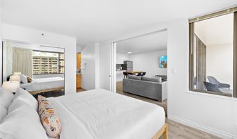 201 Oahu Ave 1111, Honolulu, HI 96815