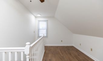 8 WESLEY St, Camden, DE 19934