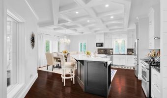 410 Crooked Stick Dr, Bedford, IN 47421