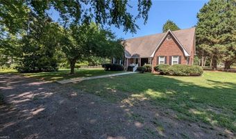 222 Shallowbrook Dr, Advance, NC 27006