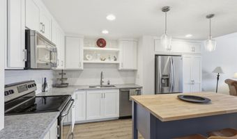 400 N RICHMOND St 431, Appleton, WI 54914
