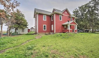 815 S 358th St, Avoca, NE 68307