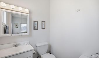1703 N THORNTON Rd 214, Casa Grande, AZ 85122