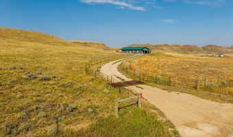 500 TW Rd, Buffalo, WY 82834