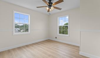 190 Ravenwood Blvd, Barnegat, NJ 08005