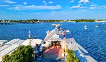 15519 SUNNY DAY Dr, Bradenton, FL 34211