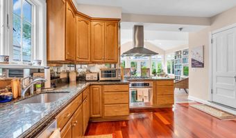 304 8th Ave, Asbury Park, NJ 07712