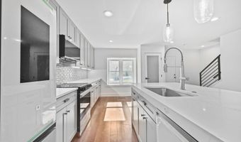 10222 ARIZONA Cir 18, Bethesda, MD 20817
