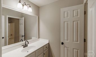 560 Bethany Ct, Athens, GA 30606