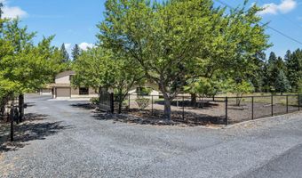 19572 Apache Rd, Bend, OR 97702
