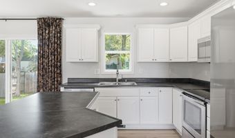 1717 Court St, Adel, IA 50003