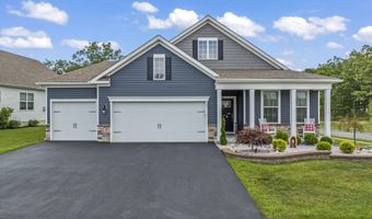 37 Black Bear Dr, Barnegat, NJ 08005