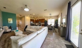 902 GRAND HILLTOP Dr, Apopka, FL 32703
