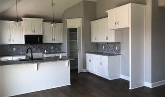 1483 N 162nd Ct, Basehor, KS 66007