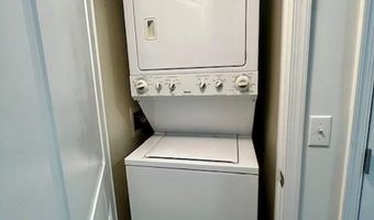 851 N GLEBE Rd N 1113, Arlington, VA 22203