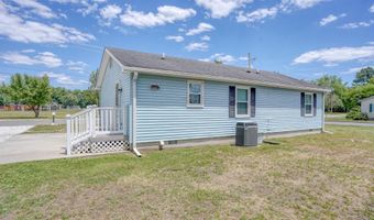 615 WILSON St, Laurel, DE 19956