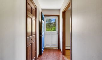 6 Victoria Dr, Colchester, CT 06415