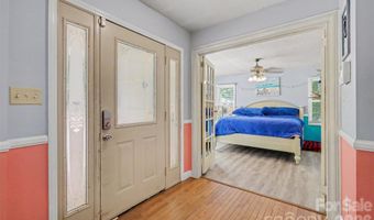 433 Foster Lake Rd, Blacksburg, SC 29702