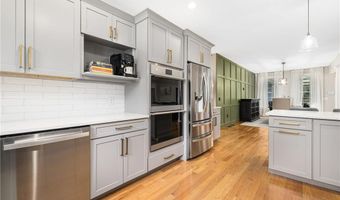 52 Pine Swamp Rd, Cumberland, RI 02864