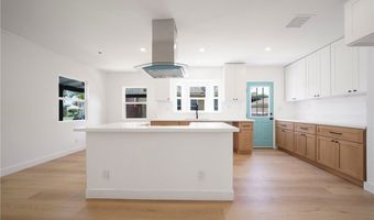 805 S Poinsettia Ave, Compton, CA 90221